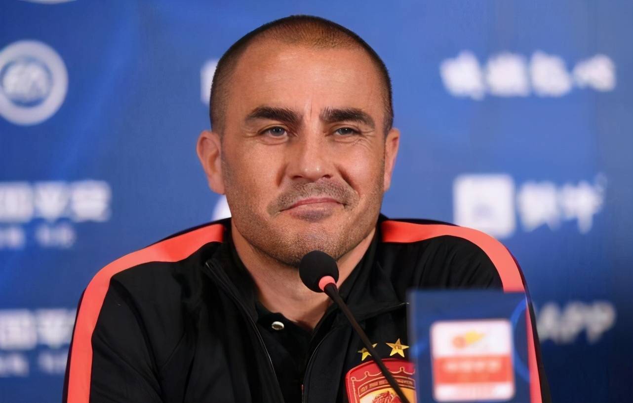 赛后瓦伦西亚调整名单以备亚冠，刷新队史纪录环节打磨，信心回归，轮换策略成焦点的简单介绍