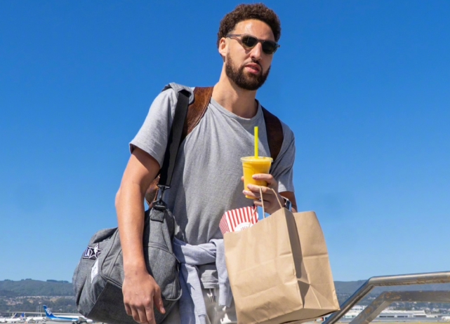 包含欧超杯倒计时，波士顿凯尔特人今晨止住颓势，细节引发关注，信心回归，赛季目标并未改变的词条