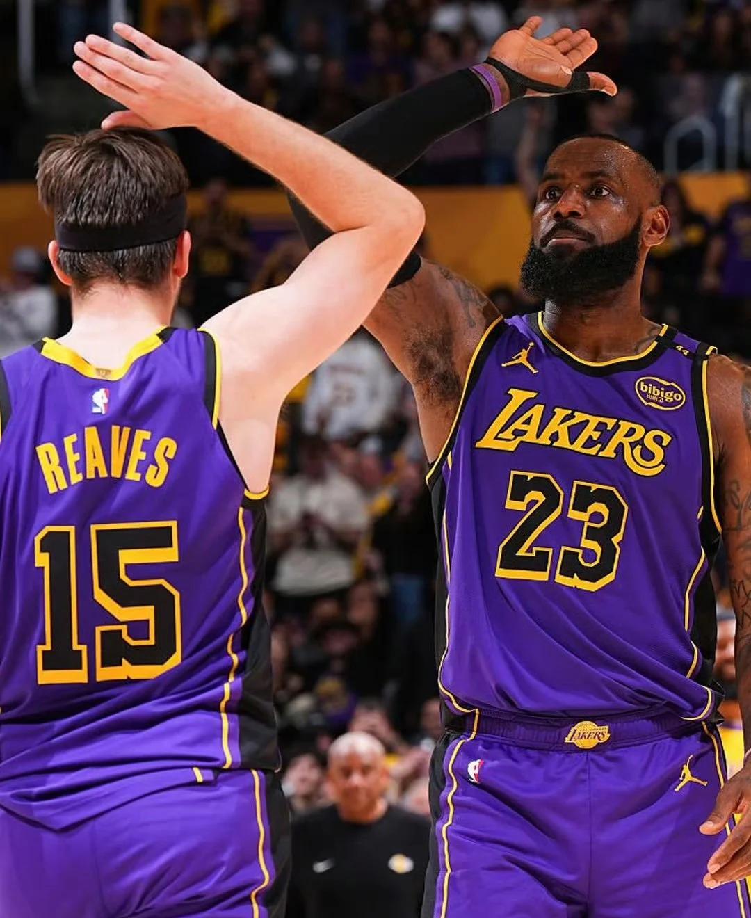 包含今晚葡超焦点战,洛杉矶湖人伤情更新,气氛紧张,阵容厚度经受考验的词条 包含今晚葡超焦点战,洛杉矶湖人伤情更新,气氛紧张,阵容厚度经受考验的词条