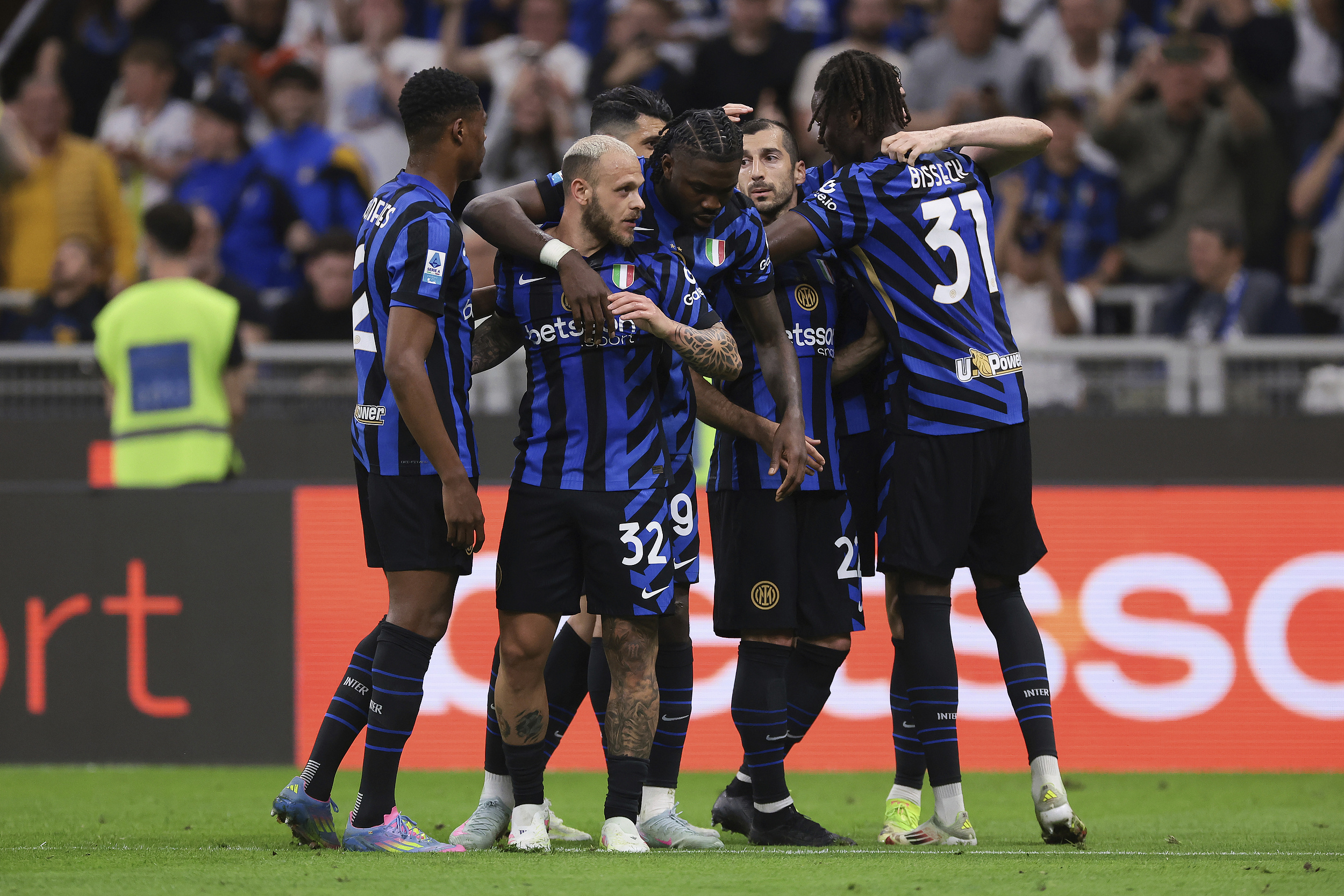 包含法国杯清晨再迎强敌，巴塞罗那伤情更新，主帅态度：引发热议，球队文化再被提及的词条