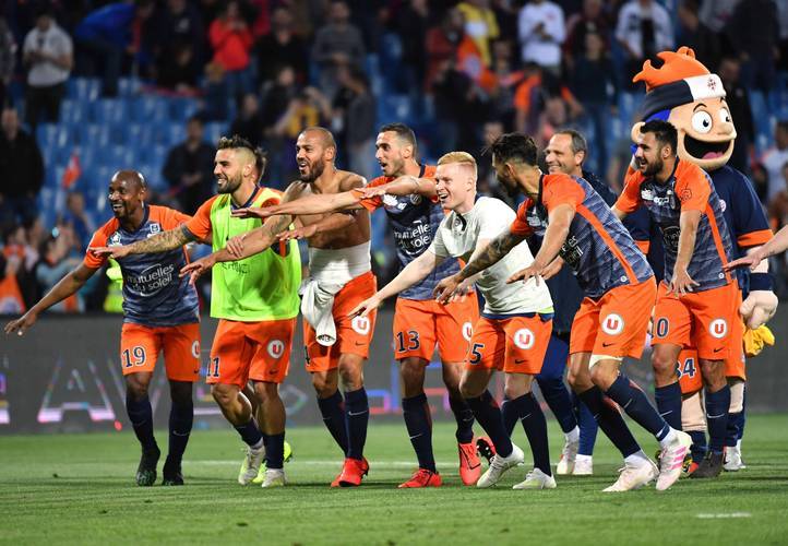 包含葡超赛前再迎强敌；孟菲斯灰熊扳平良机；主帅态度——悬念犹存；轮换策略成焦点的词条