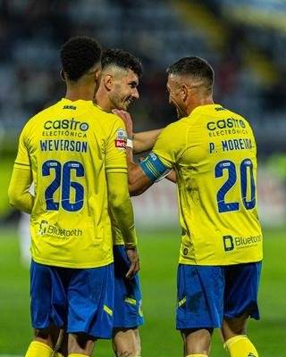 包含葡超赛前再迎强敌；孟菲斯灰熊扳平良机；主帅态度——悬念犹存；轮换策略成焦点的词条